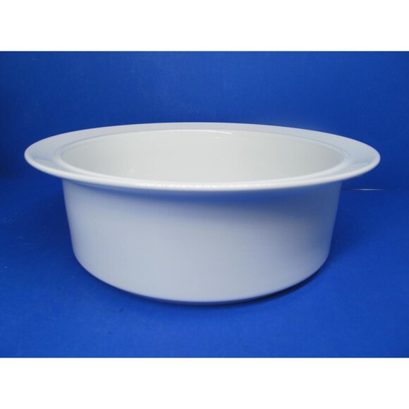 Dansk International Designs  White 9 1/4" X 3" Rimmed Serving Bowl VGC - Picture 1 of 7